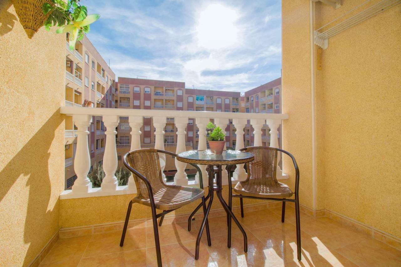 San Julian Apartamento Torrevieja Exteriör bild